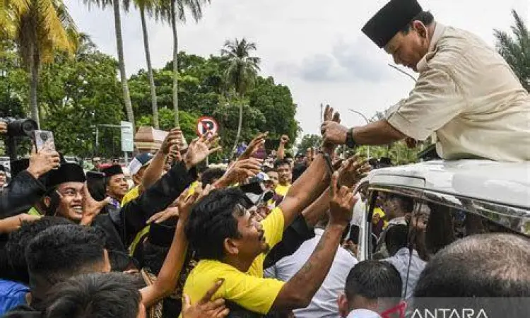 Prabowo Subianto saat melakukan sosialisasi visi misi