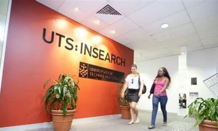 Logo dan Gedung UTS Insearch Australia