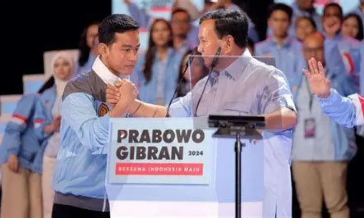 Gibran Rakabuming menyapa relawan muda