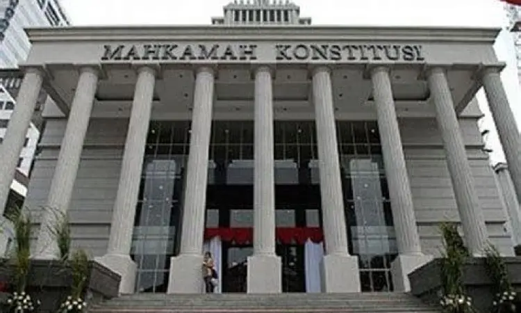 Gedung MK Indonesia Gedung Mahkamah Konstitusi tempat putusan syarat usia cawapres