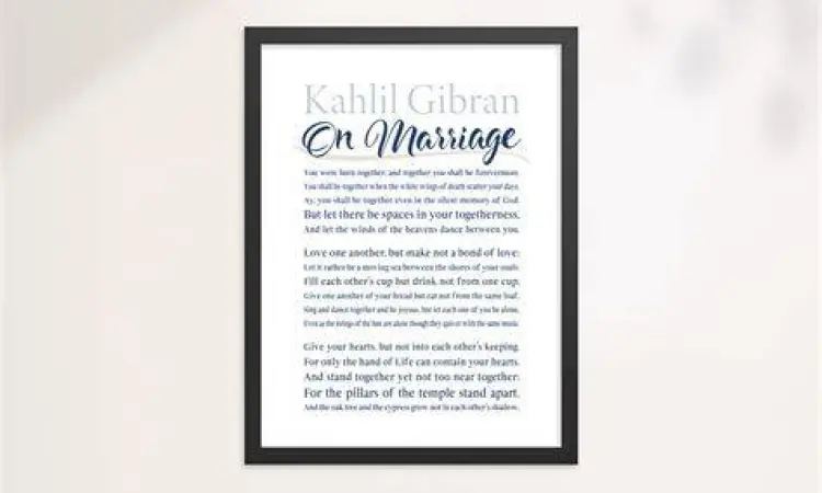 Buku Sang Nabi Kahlil Gibran Buku Sang Nabi karya Kahlil Gibran yang berisi puisi pernikahan