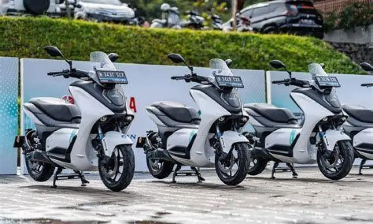 Infrastruktur pengisian daya motor listrik di Indonesia