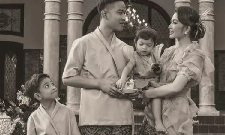 Keluarga Gibran Rakabuming Keluarga Gibran Rakabuming Raka dan Selvi Ananda