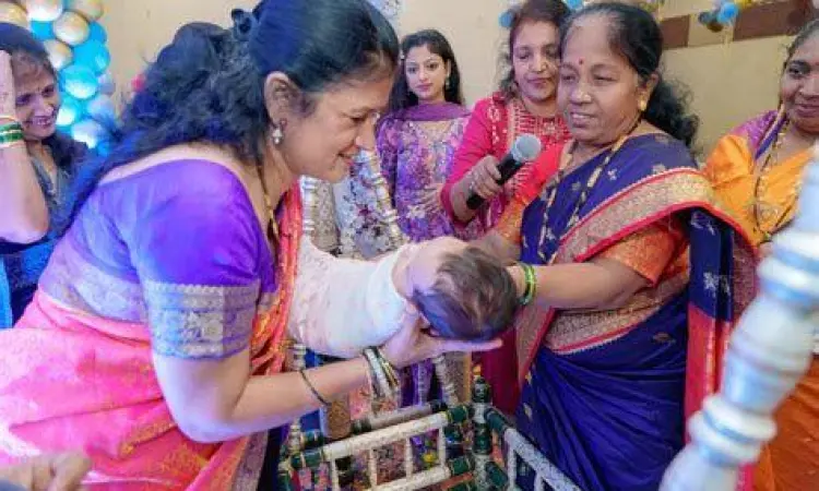 Prosesi pemberian nama bayi yang bermakna