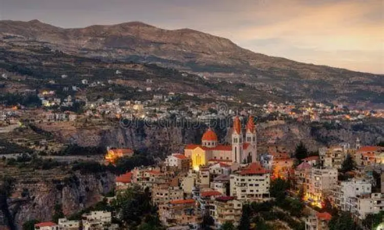 Desa Kelahiran Gibran Pemandangan desa Bsharri Lebanon tempat lahir Kahlil Gibran