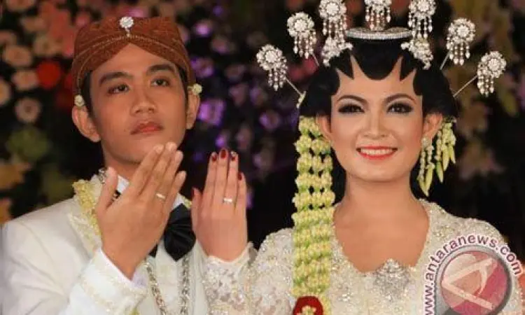 Akad Nikah Gibran Selvi Prosesi akad nikah Gibran Rakabuming dan Selvi Ananda