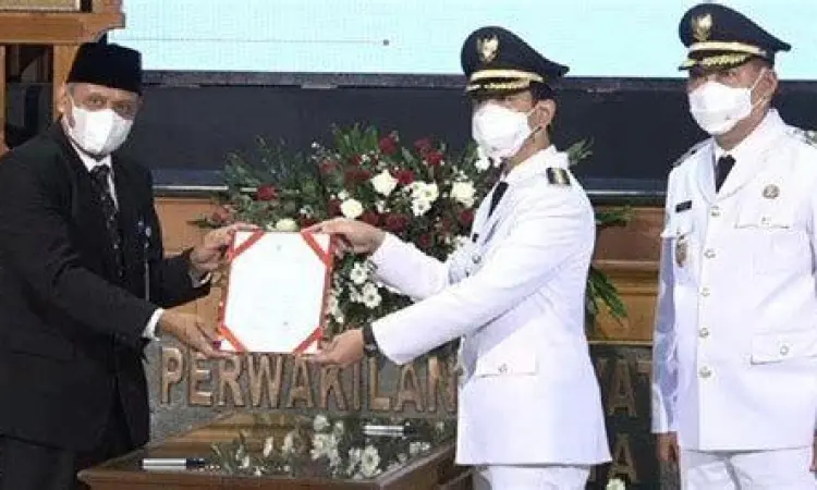 Isuzu Panther Gibran Mobil Isuzu Panther milik Gibran Rakabuming