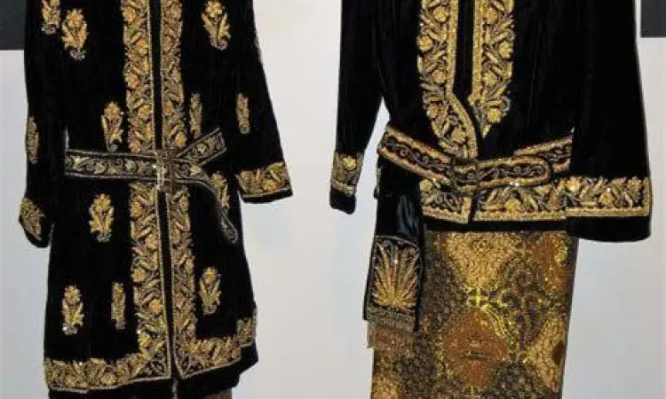 Simbol Kebijaksanaan Jawa Simbol kemuliaan dan kebijaksanaan dalam tradisi Jawa