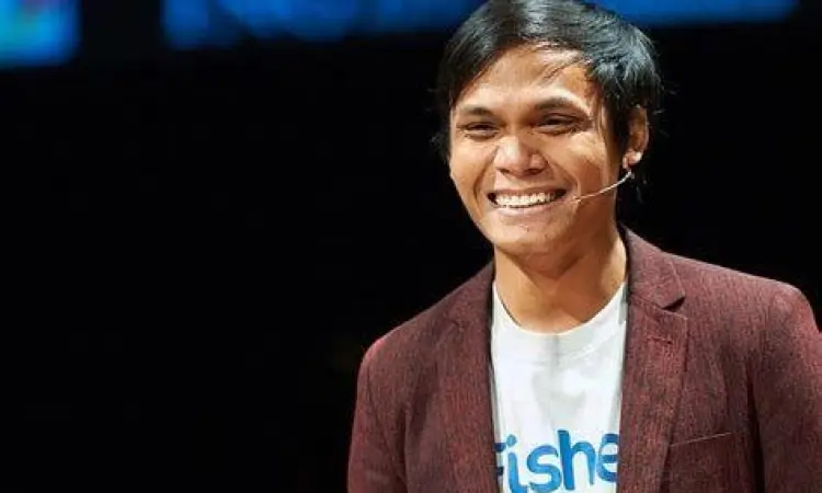 Gibran Huzaifah Forbes Asia 30 Under 30